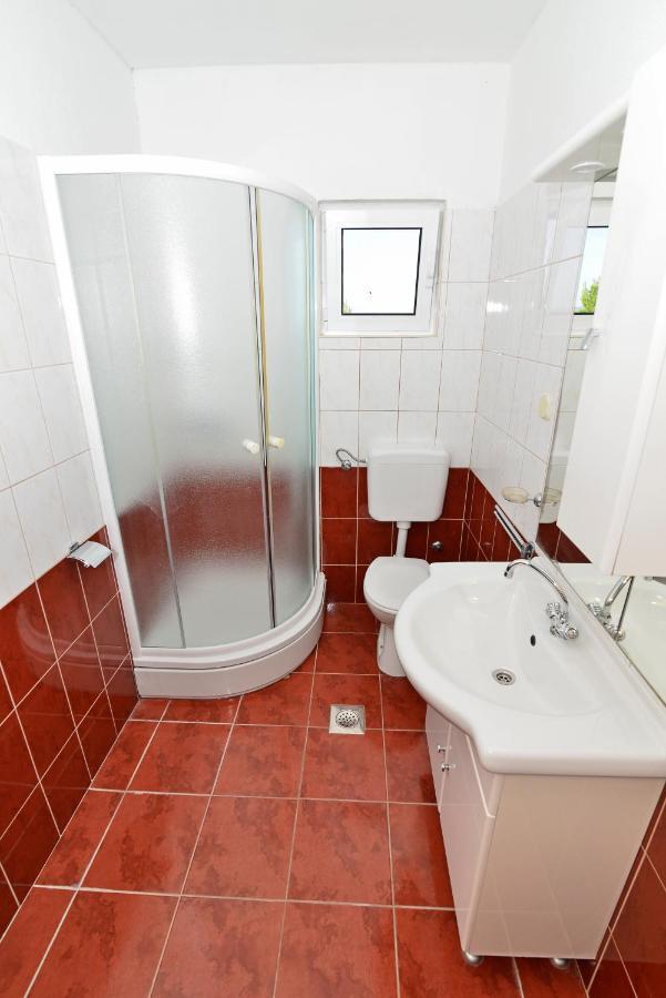 Apartments Martina Водице Екстериор снимка