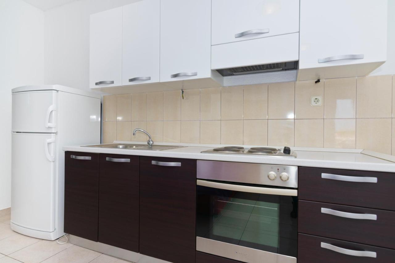Apartments Martina Водице Екстериор снимка