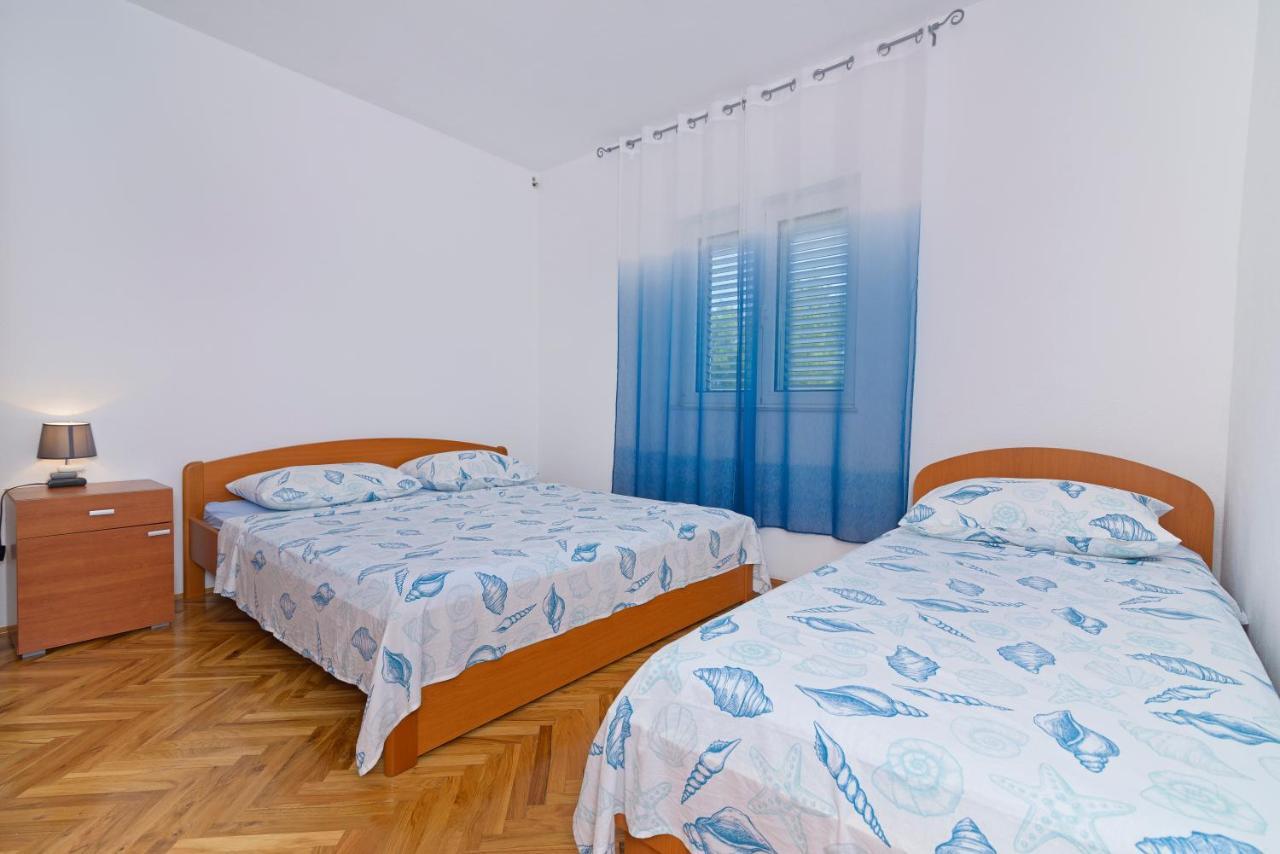 Apartments Martina Водице Екстериор снимка