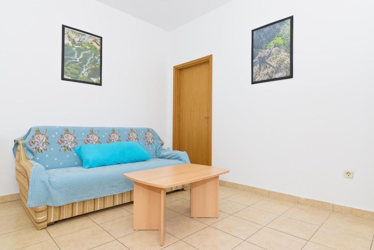Apartments Martina Водице Екстериор снимка