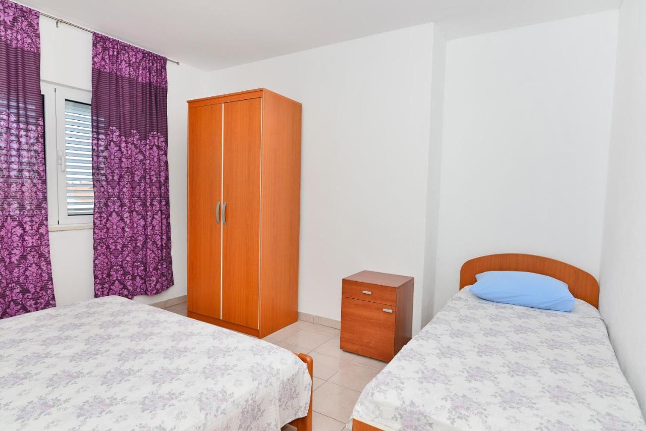 Apartments Martina Водице Екстериор снимка
