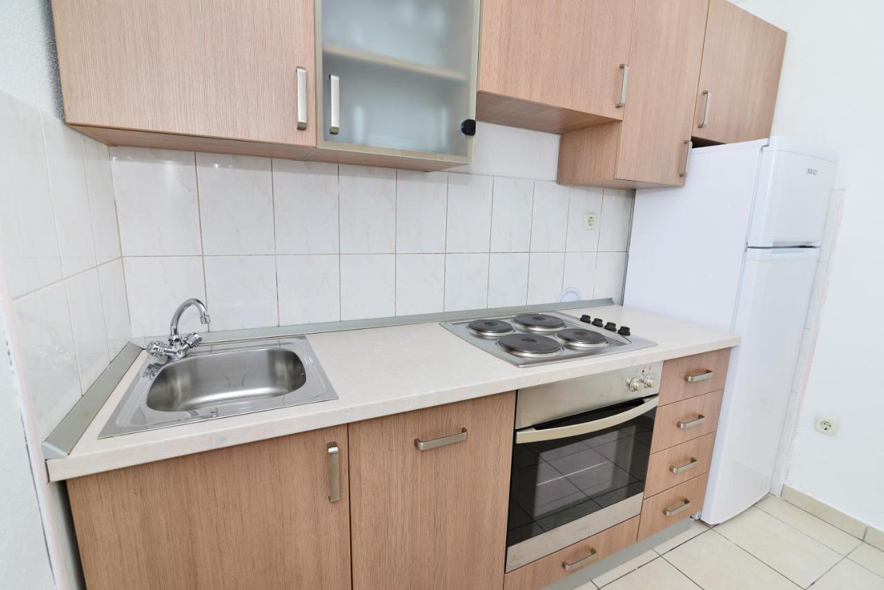 Apartments Martina Водице Екстериор снимка
