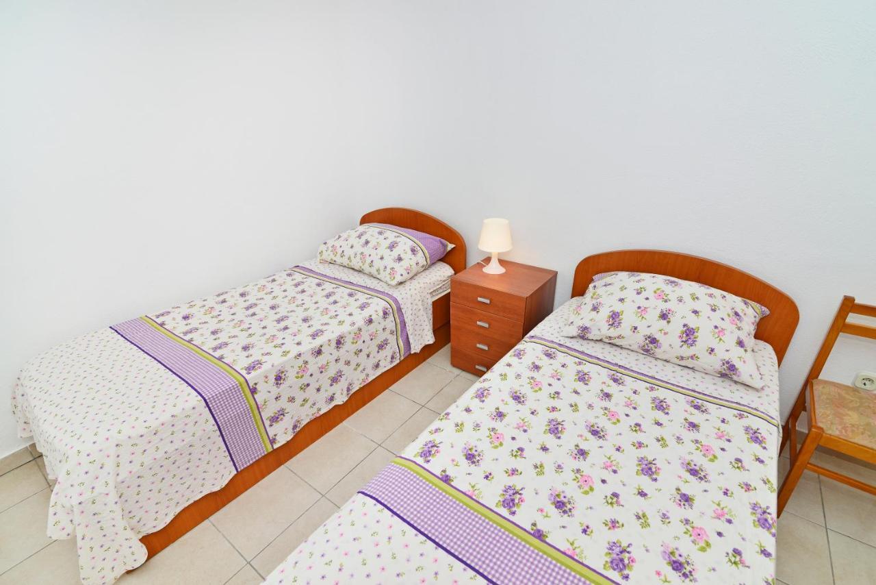 Apartments Martina Водице Екстериор снимка